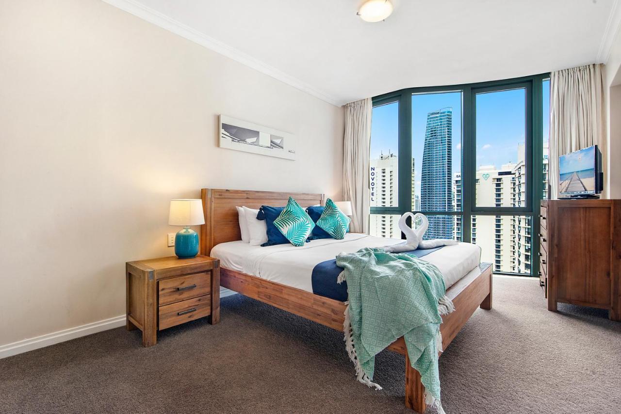 Legends 1 Bedroom Spa Suite - We Accommodate Gold Coast Kültér fotó